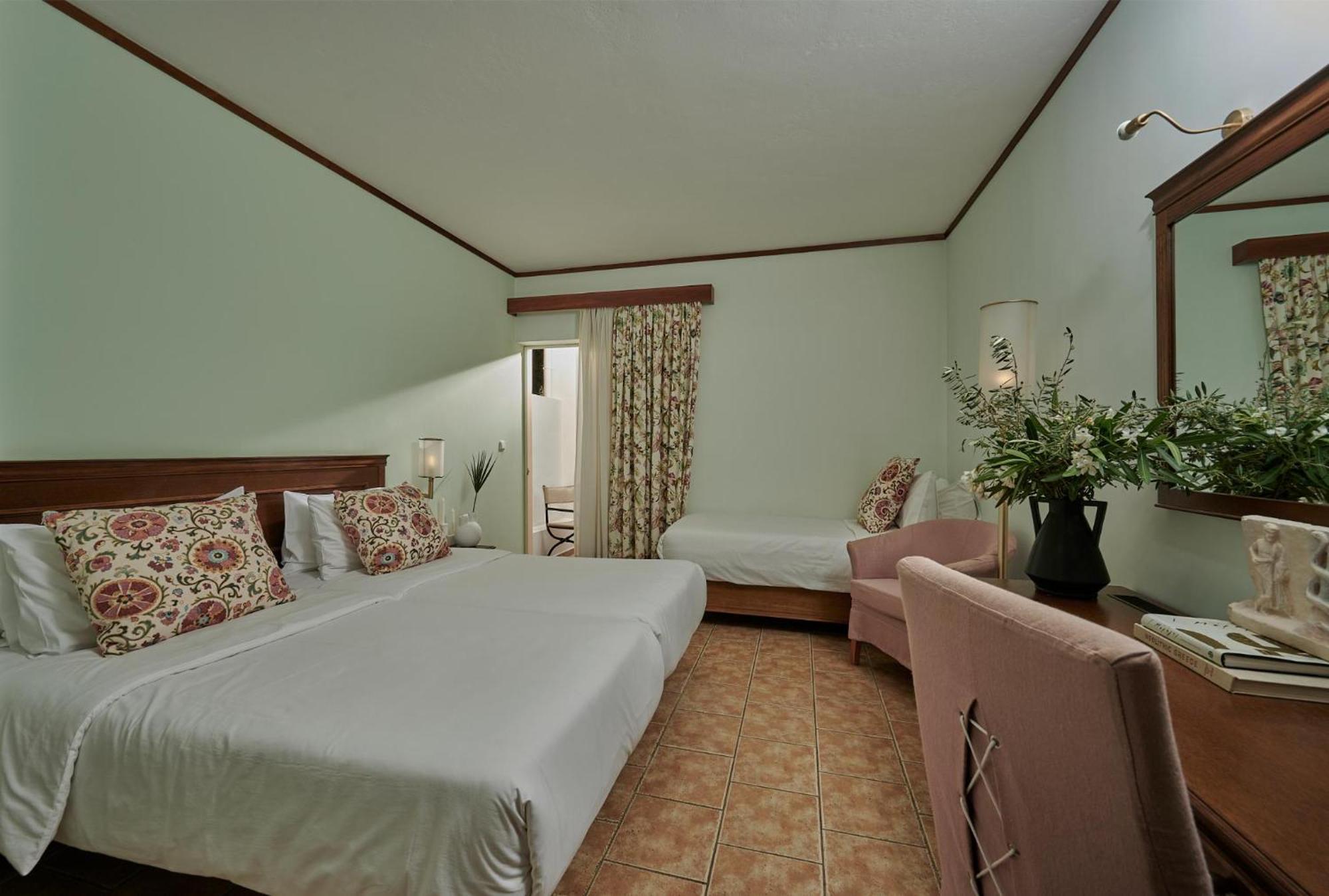 Alkyon Resort Hotel & Spa Vrahati Quarto foto